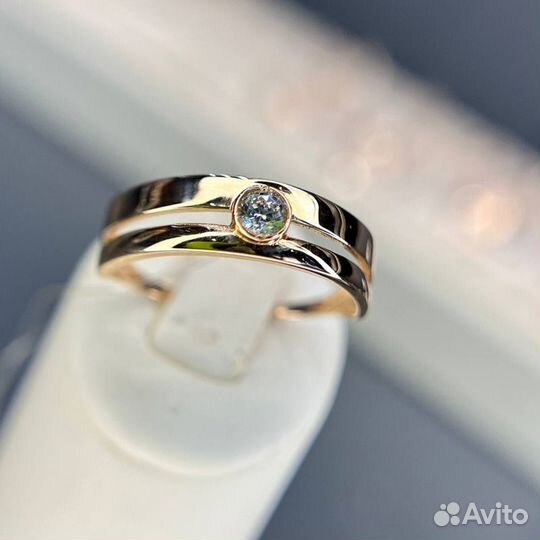Золотое кольцо 585 пробы золото