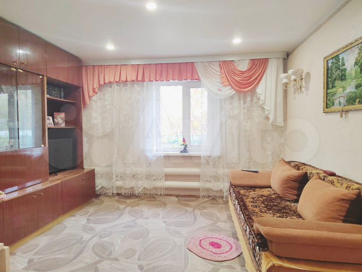 Дом 65,5 м² на участке 8 сот.