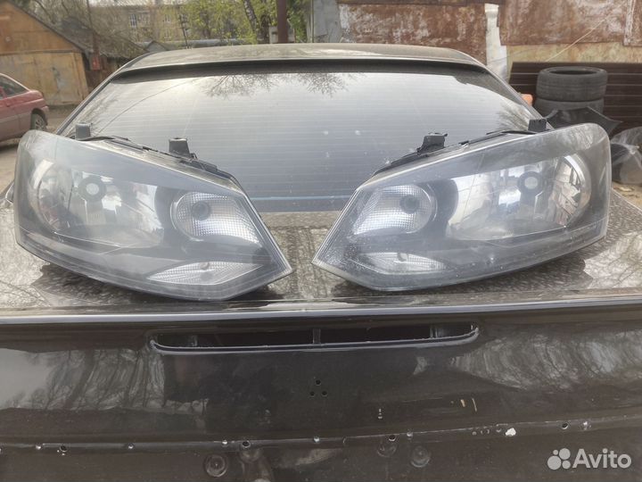 Фары на volkswagen polo 5
