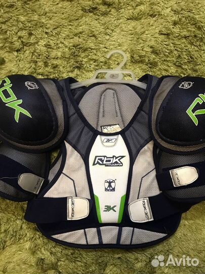 Хоккейные нагрудники