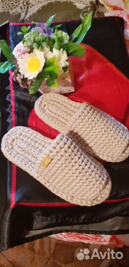 Вязаные домашние тапочки из трикотажной пряжи 38р