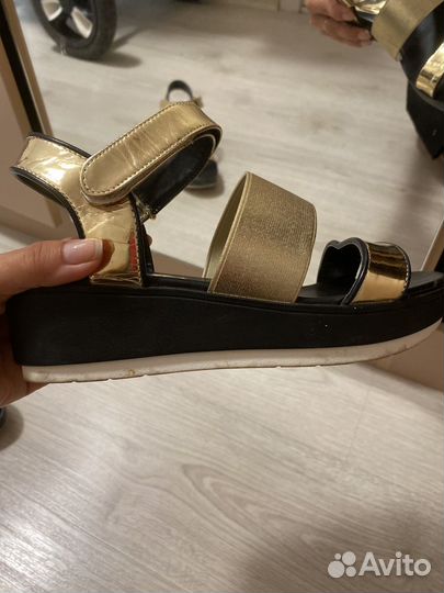 Босоножки 37 размер