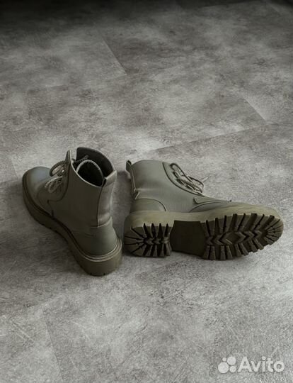 Ботинки женские 38 размер