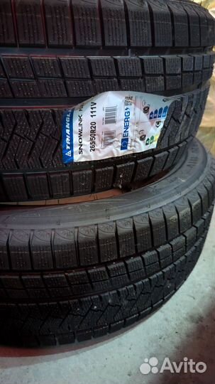 Triangle Snowlink PL02 265/50 R20