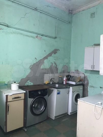 Комната 21 м² в 4-к., 1/5 эт.