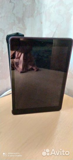 Планшет apple iPad air1