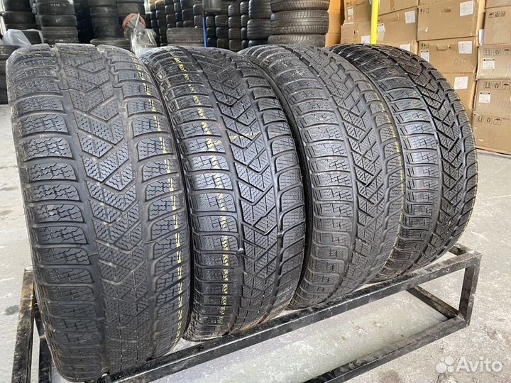Pirelli Winter Sottozero 3 205/50 R17