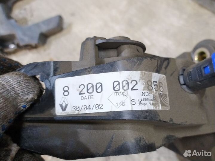 Педальный узел Рено лагуна 2