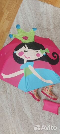 Дождевик 96-98,сапоги резиновые 26,зонт