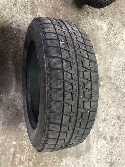 Bridgestone Blizzak Revo2 215/60 R16