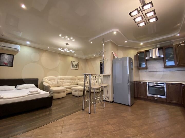 Квартира-студия, 54 м², 4/19 эт.