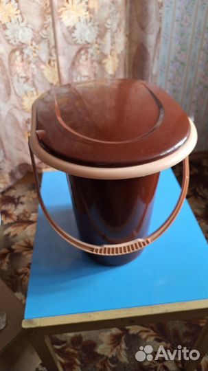 Ведро-туалет