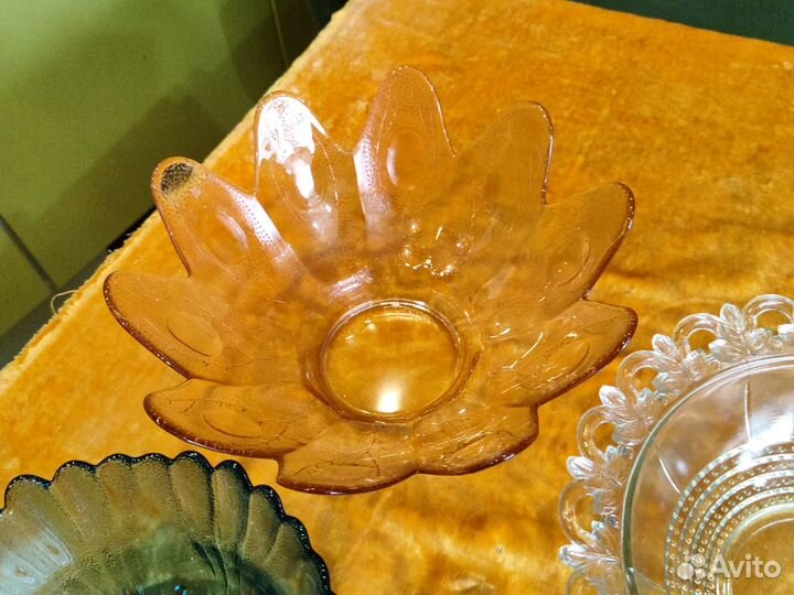 Ваза для фруктов цветное стекло СССР