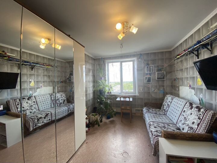 2-к. квартира, 47 м², 10/12 эт.