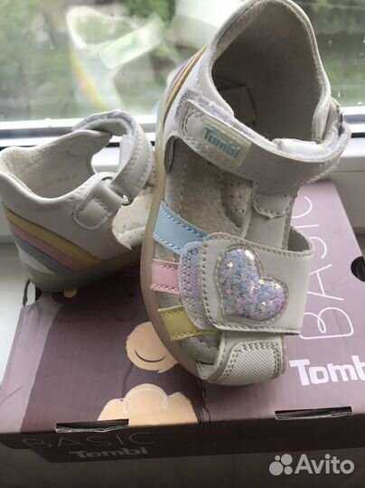 Босоножки для девочки