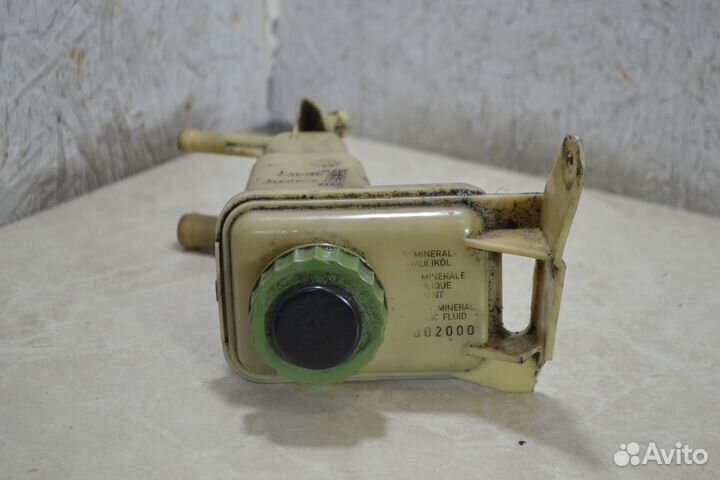 Бачок гур Volkswagen Passat B5