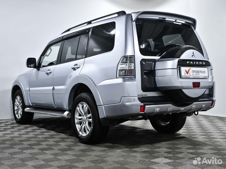 Mitsubishi Pajero 3.2 AT, 2012, 243 667 км