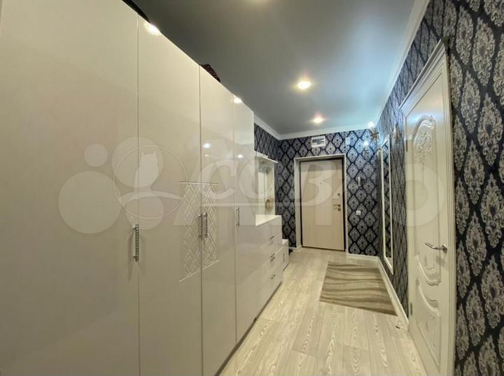 2-к. квартира, 63,8 м², 2/5 эт.