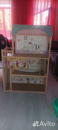 Кукольный домик