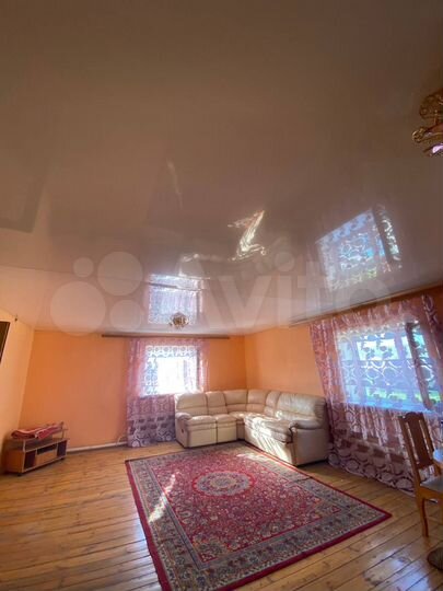 Коттедж 360 м² на участке 20 сот.