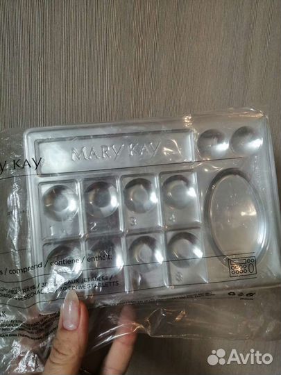 Палитра для макияжа