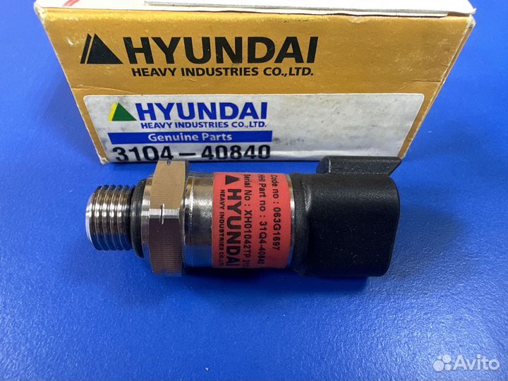 Датчик давления гидравлического масла 31Q4-40840 H