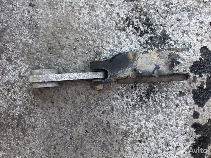 Подушка нижняя задняя Renault Symbol Clio