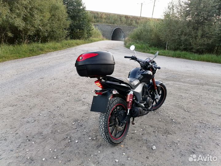 Stels flame 200