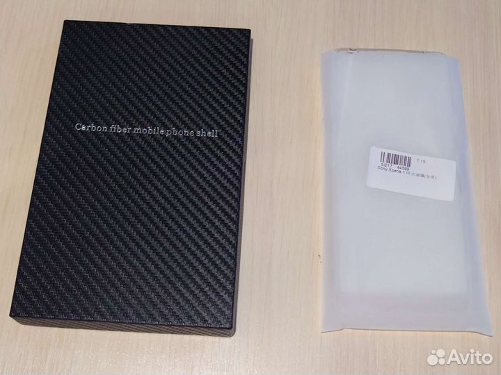 Чехол, защитные плёнки и стекла Xperia 1 III