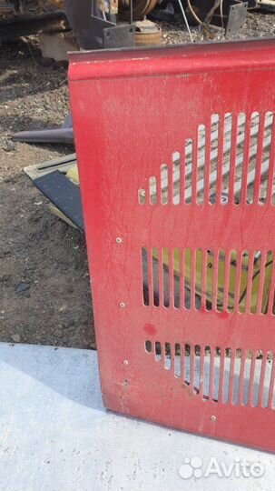 Люк отсека. Kia Granbird АВТОБУС D6AC 2010