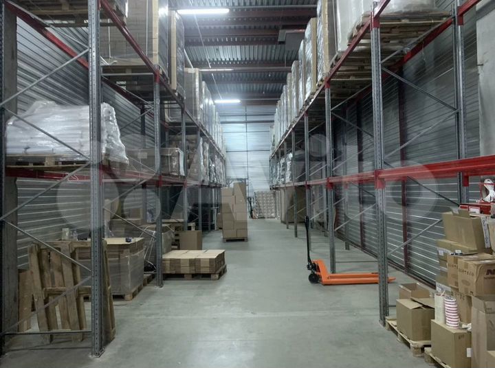 Теплый склад, 432 м². Грузовой лифт 5 тонн. Пандус