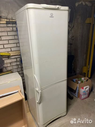 Холодильник