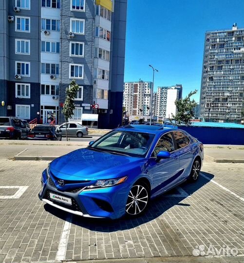 Toyota Camry 2.5 AT, 2019, 100 000 км