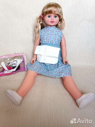 Большая кукла