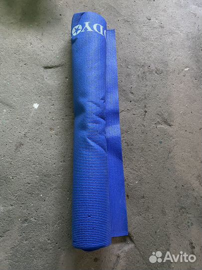 Коврик для йоги