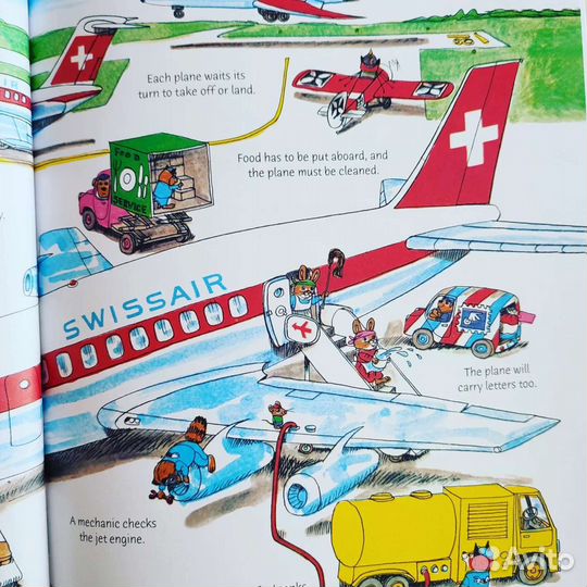 Книга Richard Scarry 