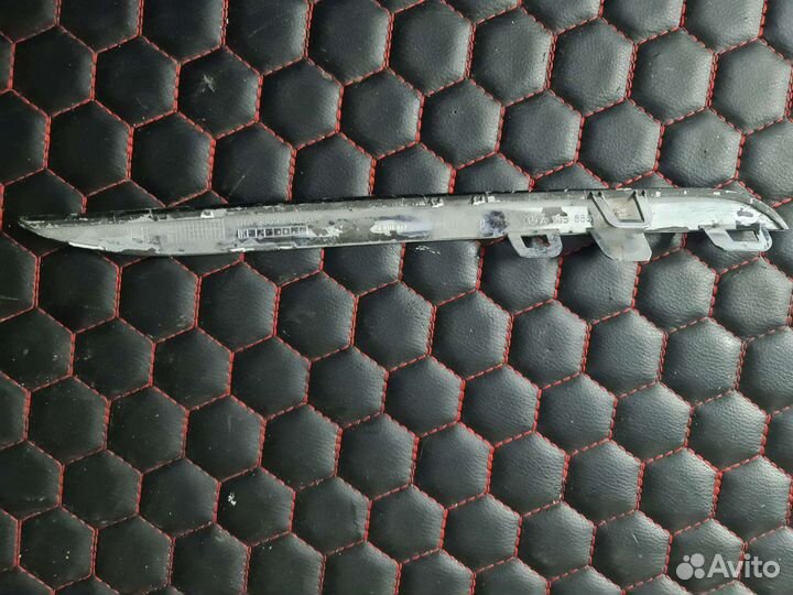 Накладка решётки радиатора Mercedes W205