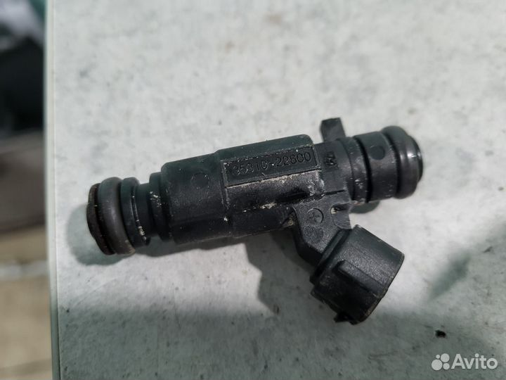 Форсунка топливная Kia Cerato 1