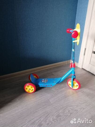 Самокат детский трехколесный