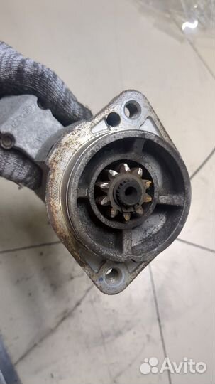 Стартер Hyundai H-1 Starex