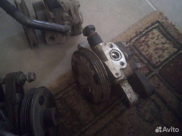 Насос гидроусилителя Hyundai Getz I (2002—05)