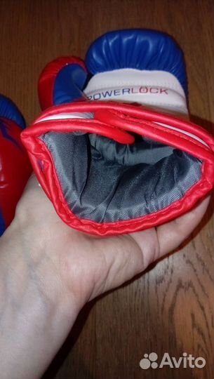 Боксерские перчатки 10 oz