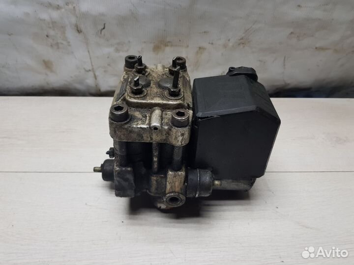 Блок abs Bmw 5 E34