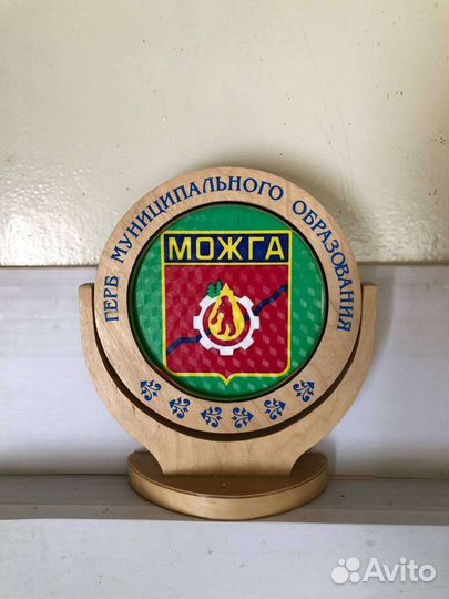 Сувениры из дерева