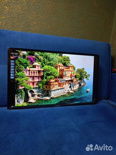 Новый LED SMART телевизор 32