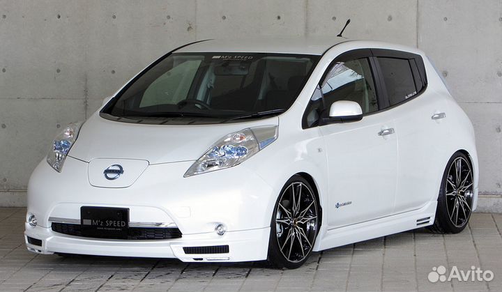 Комплект Накладок M'Z Speed Nissan Leaf