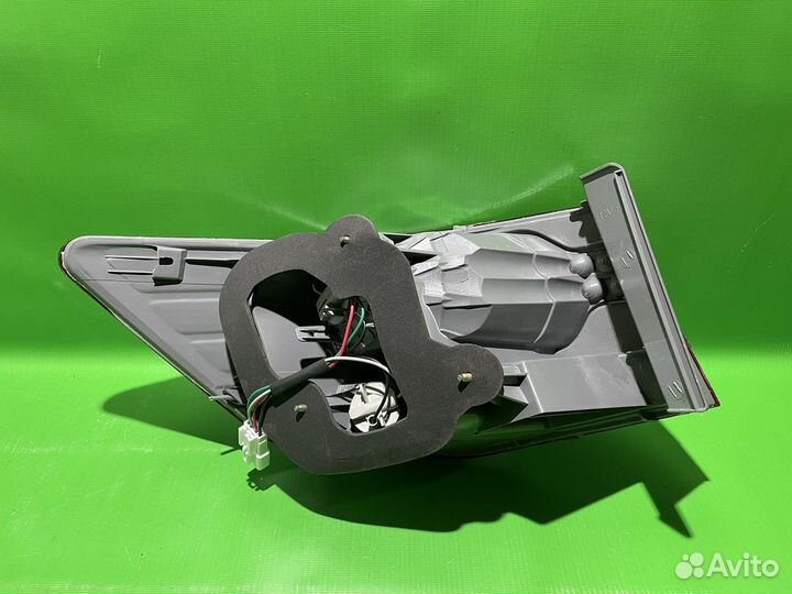 Фонарь наружный правый Kia Cerato 2009-2013