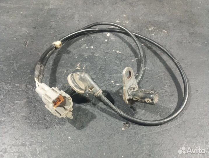 Датчик ABS задний Infiniti Fx35 S50