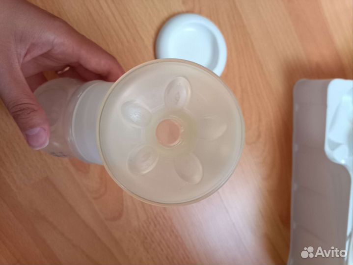 Молокоотсос электрический Avent