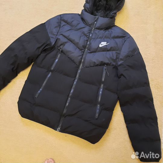 Пуховик мужской nike